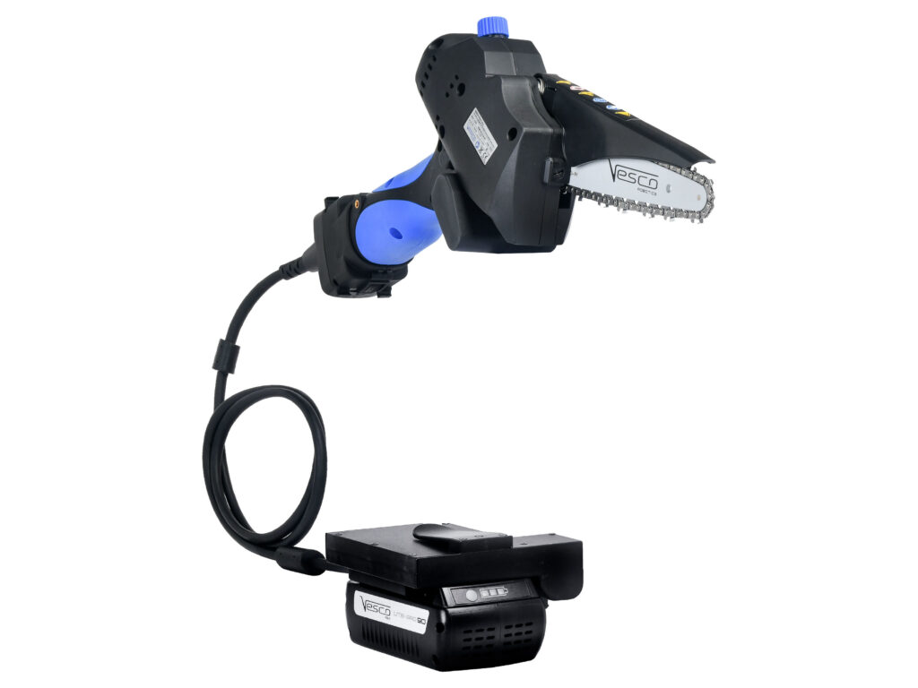 Motosega Vesco Prof. X180.1 21,6V (Lub. Aut.) con unità di potenza LitePRO 90 – Potatore a catena SUPERFAST 180mm