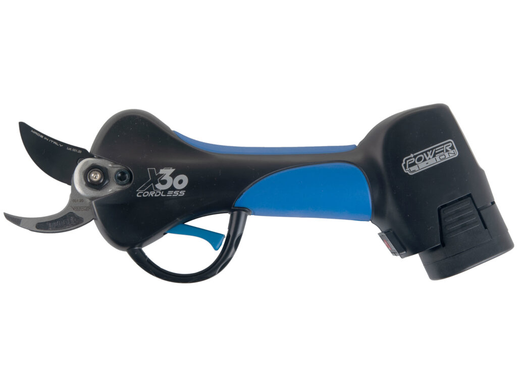 Forbice Prof. Vesco X30.1 Cordless 14,4V con doppia unità LitePRO 38 – X30 Forbice Robotizzata 32 mm