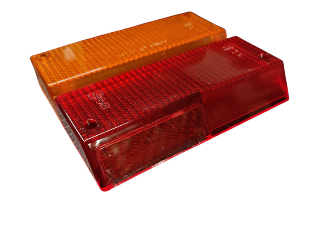 Cobo 02284200 – Vetro fanale posteriore sinistro per luce stop, freccia e targa