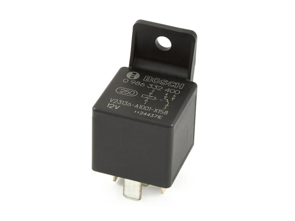 Relè Bosch 0986332400 12V 30A per Impianto Elettrico Centrale